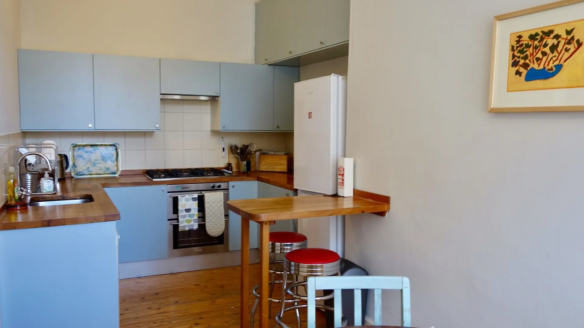 Spacious 2 Bedroom Home In Leith Edinburgh 0*,